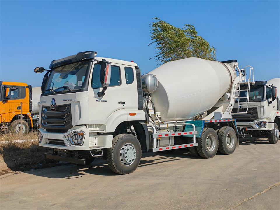 Concrete-Mixer-Truck-4