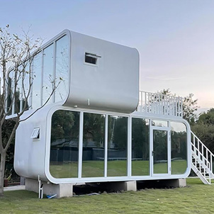 Modular Apple Pod Cabin