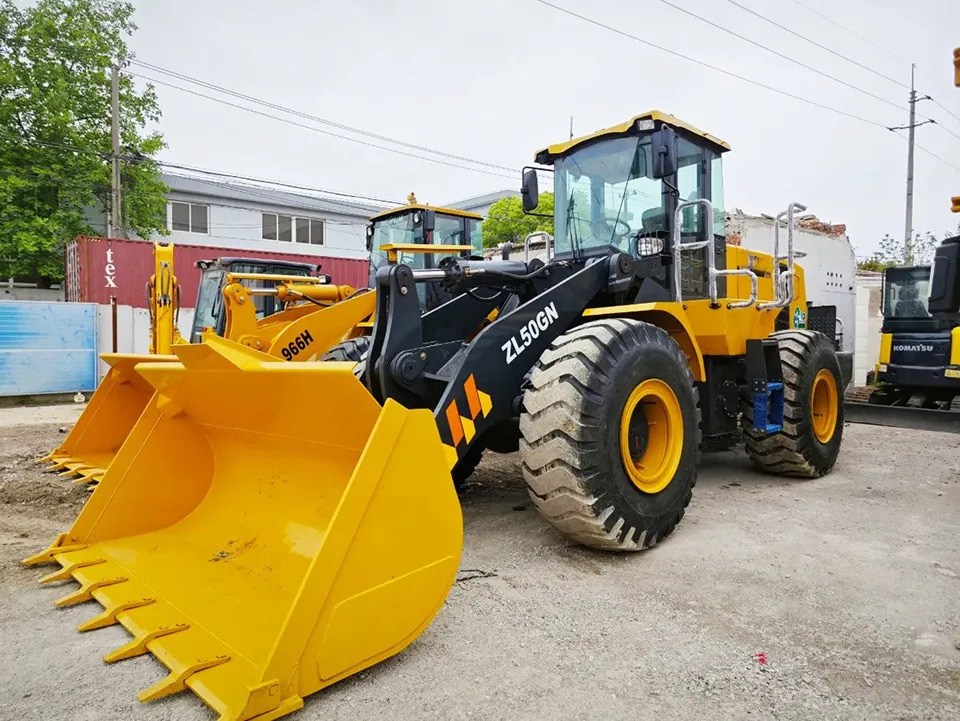 XCMG-Wheel-Loader-4