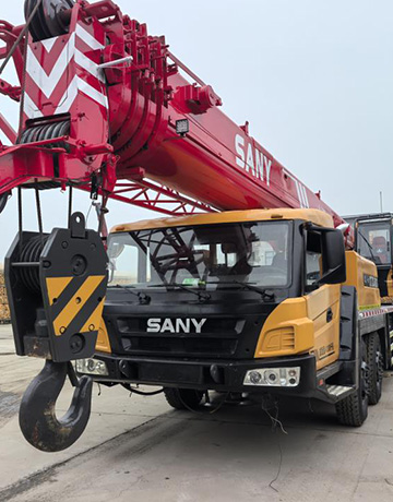 One units SANY crane 50Ton have finished and ready send to UAE