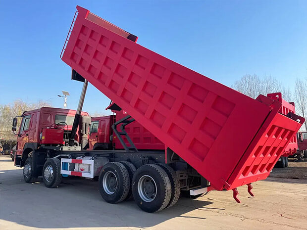 Shacman 8×4 Tipper Truck