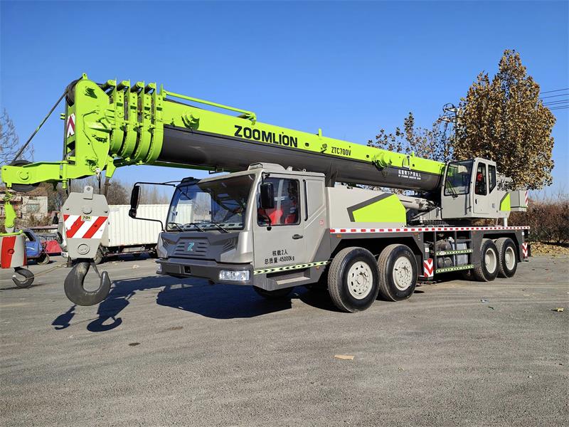 zoomlion 70ton crane for sale